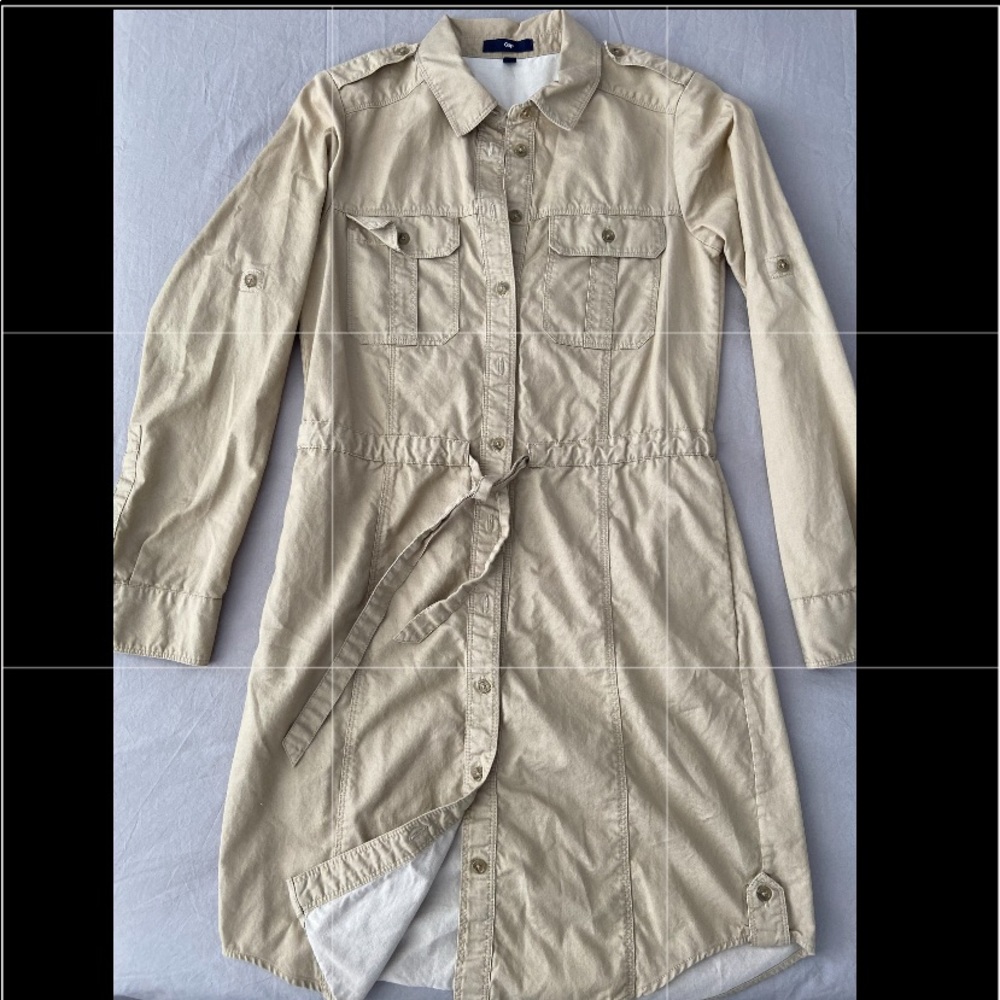 Gap Utility waist defining Khaki Dress